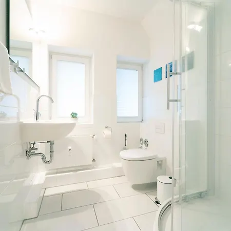 Tanneneck Storchennest Lubeka